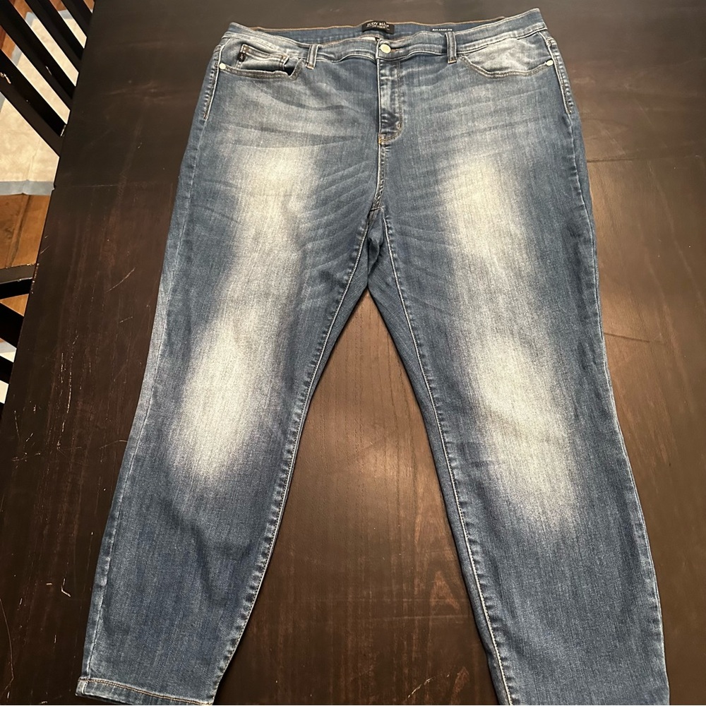 JUDY BLUE Jeans Womens 3XL Relaxed Fit Zip Medium Wash Tapered Stretch